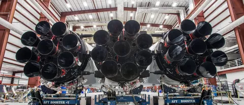 Elon Musk mostra il Falcon Heavy