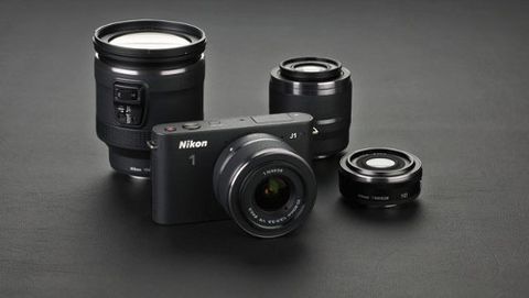 Nikon 1 J2 e nuovi accessori per mirrorless, rumor