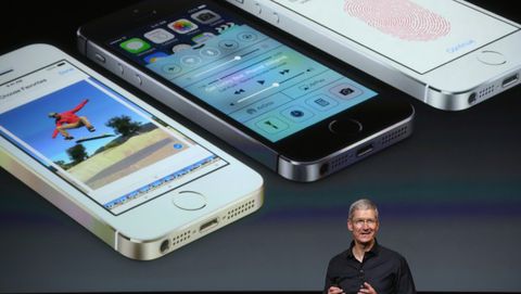 iPhone 5S, iPhone 5C e iOS 7: Tim Cook scrive una lettera ai dipendenti