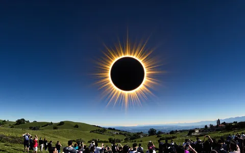 Eclissi parziale di Sole il 29 marzo: spettacolo visibile in Italia