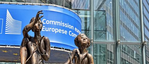 La Commissione Europea dà l’ok ai 3,8 miliardi di euro per la banda ultralarga in Italia