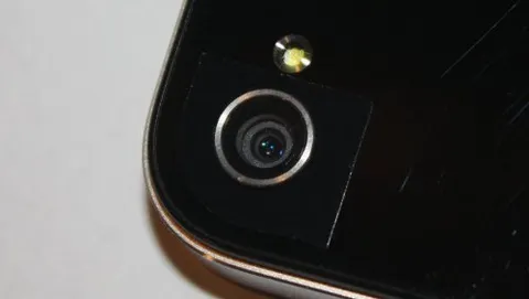 Sony, obiettivo migliori fotocamere per smartphone