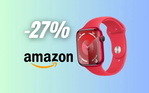 Apple Watch Series 9 in super promo su Amazon: colore rosso