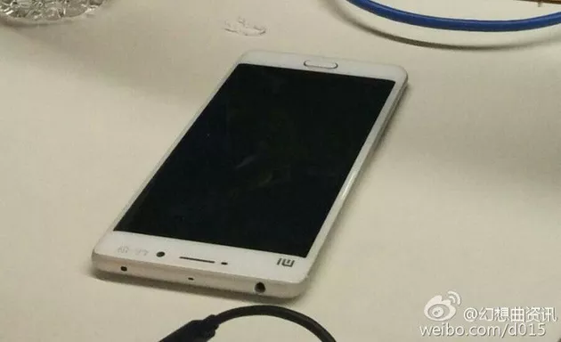 Prima immagine reale dello Xiaomi Mi 5