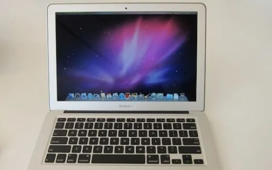 Nuovo MacBook Air: tutte le foto