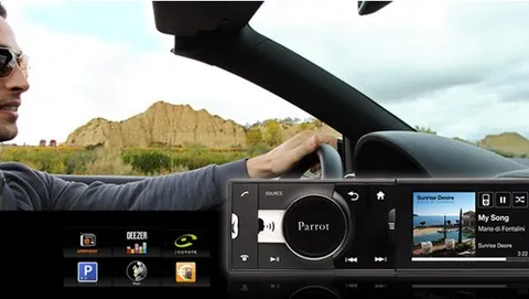 Parrot Asteroid, la prima autoradio Android