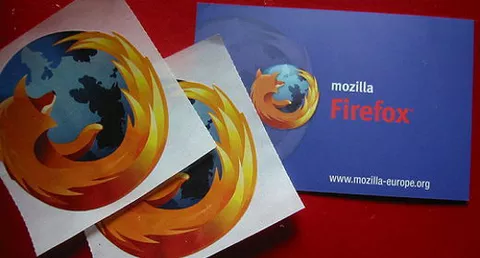 Firefox, disponibile la versione 10.0.2