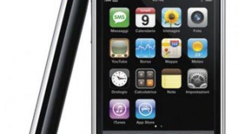 Autonomia iPhone 3G e 3GS al confronto: iOS 3.1.3 contro iOS 4