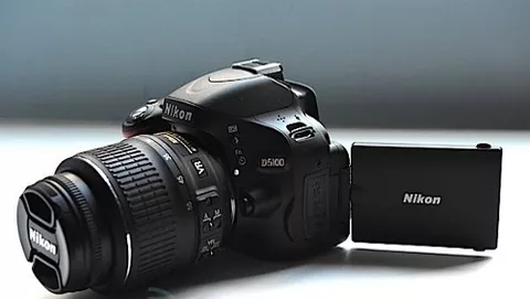 Nikon D5200, nuova reflex annunciata a breve?