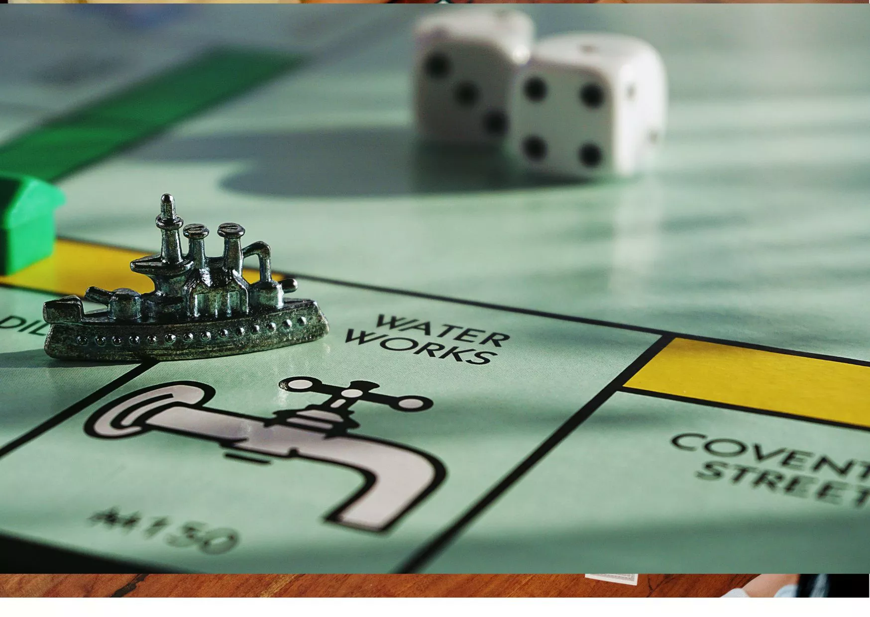 Da Monopoli a Cluedo, i migliori giochi da tavolo classici in offerta su   - Webnews