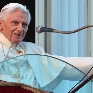 L'ultimo tweet del Papa