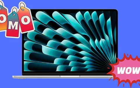 Apple MacBook Air 2024: con il codice promo eBay è tuo ad una spesa minima