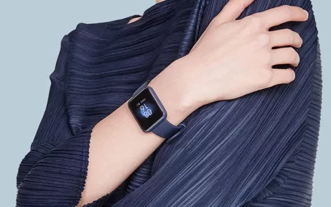 Xiaomi Redmi Watch 2 Lite: sembra Apple Watch ma costa 10 volte meno