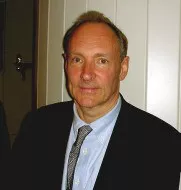 Tim Berners-Lee: il doppio slash? È inutile