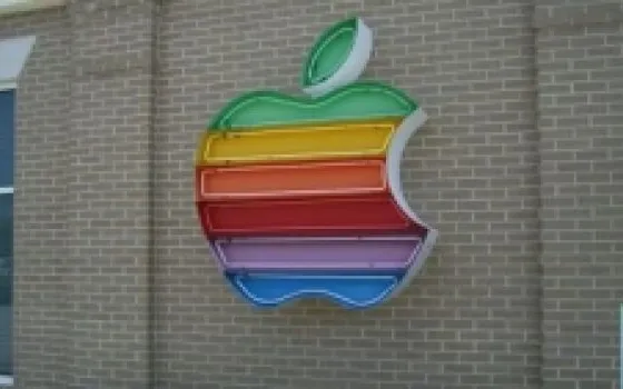 Un'insegna Apple a casa tua