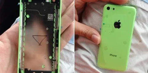 iPhone low cost: online le cover colorate