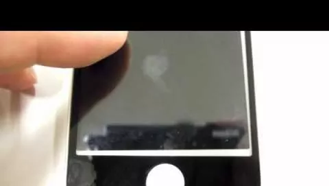 Un video comparativo tra un iPhone 4S ed il presunto pannello frontale del nuovo iPhone 5
