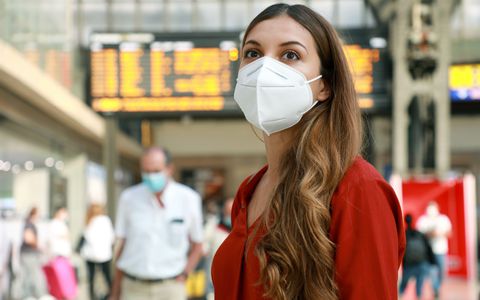 Fai scorta di mascherine anti Covid e influenza: 100 certificate CE ti costano 14€