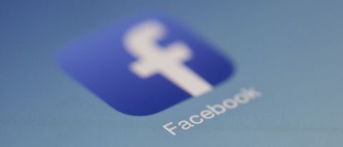 Facebook cresce ma è nel mirino dell'antitrust