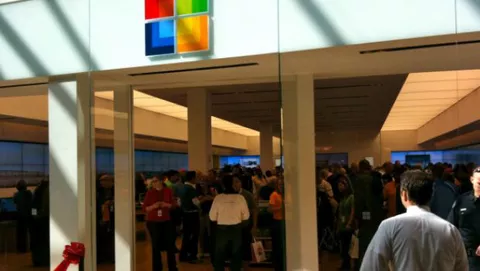 I negozi Microsoft non replicano il successo di quelli Apple