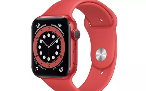 Apple Watch Series 6: 304€ (solo 1 rimanente!)