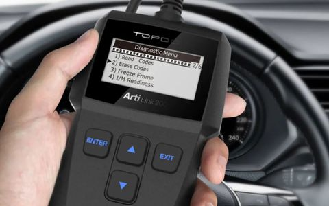 Mini scanner per la diagnostica dell'auto: con pochi Euro hai tutto sotto controllo