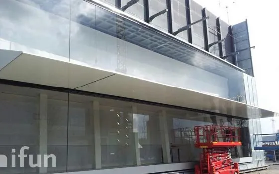 Campus Apple 2: corridoi made in Germany