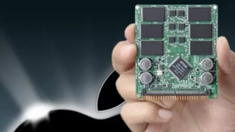 Apple: benefici dal mercato delle memorie NAND-flash