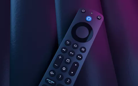 Su Amazon debutta il nuovo Telecomando vocale Alexa Pro per la linea Fire TV
