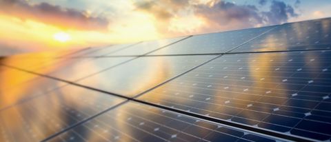 Kit fotovoltaico con accumulo e inverter: l'elettricità completa GRATIS te la dà eBay