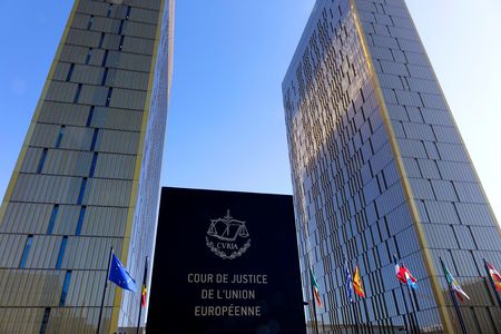 Corte UE: gli Stati potranno fare causa a Facebook sulla Privacy