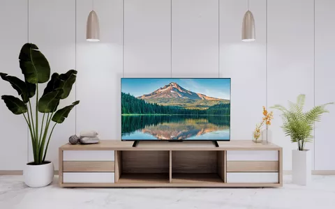 Smart TV Toshiba 55'' QLED 4K con Fire TV integrato: tecnologia AVANZATA a prezzo FOLLE