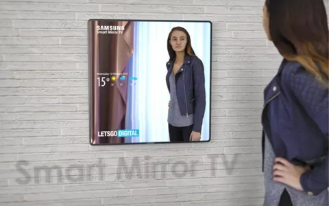 Samsung brevetta una TV che diventa uno specchio
