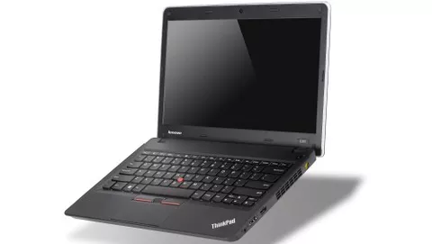 Lenovo presenta i nuovi ThinkPad Edge E320 e E325