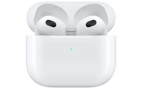 AirPods 3ª gen. al minimo storico: 159€ e disponibilità immediata