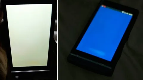 Sony Xperia S, problemi al display