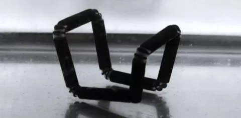 Dal MIT la stampa 4D: gli oggetti cambiano forma