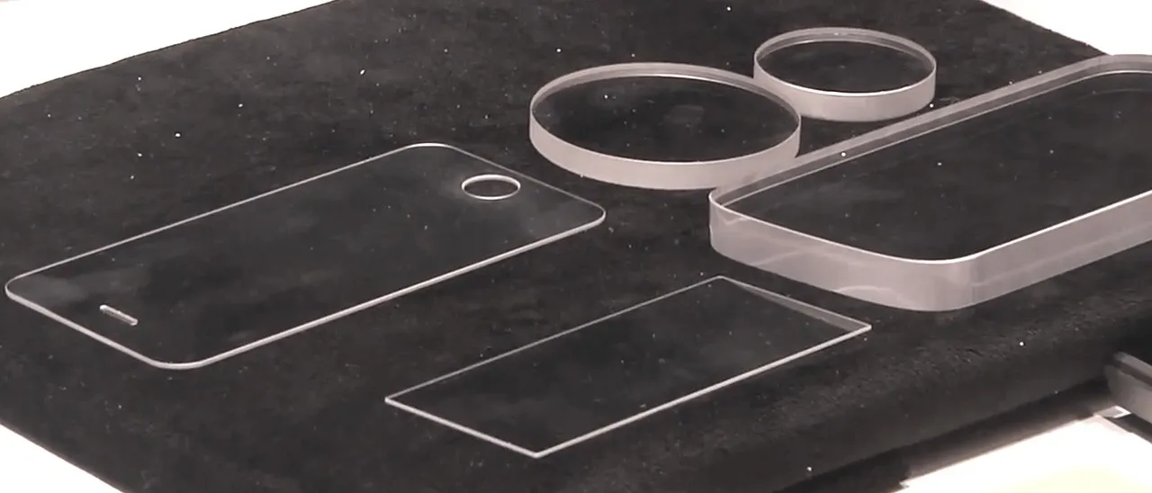 iPhone 6: il display in zaffiro resiste al cemento