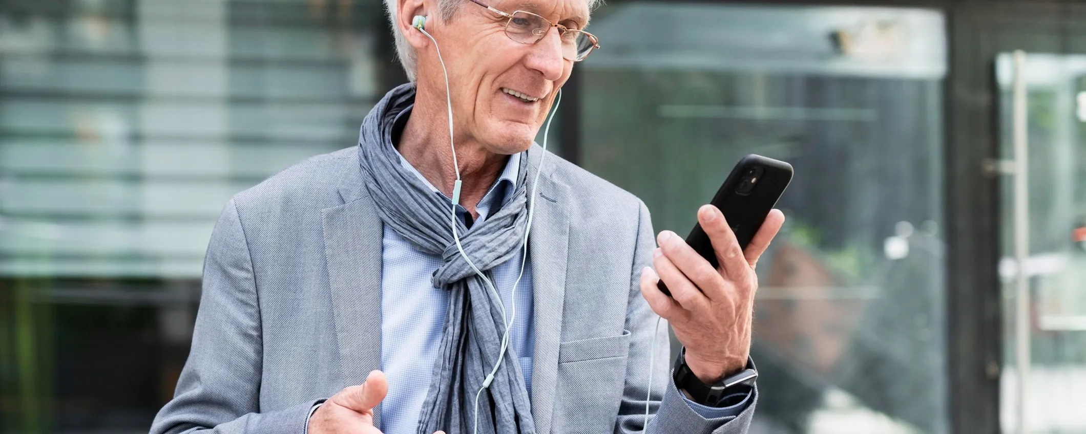 Non sei più giovanissimo? Ecco 5 impostazioni dell’iPhone che fanno al caso tuo
