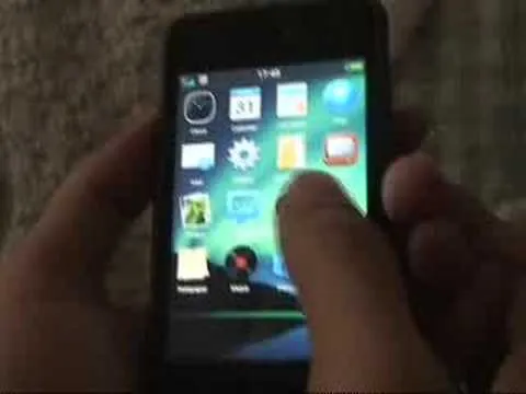 Meizu M8 Operation Video Captured by J.Wong(CEO of Meizu), Aug 31, 2008
