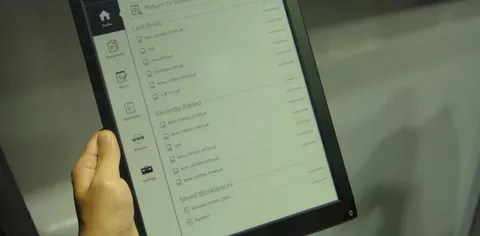 Sony mostra un e-reader in formato A4