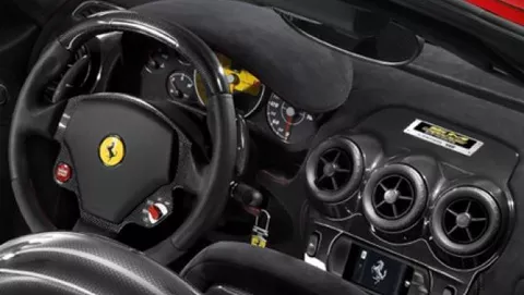 Ferrari in edizione limitata con iPod Touch