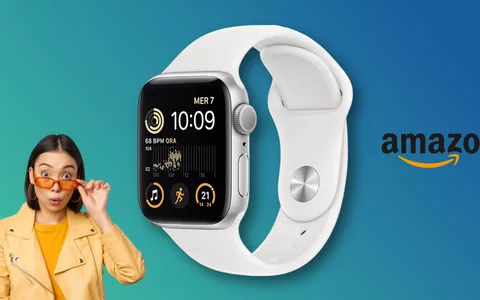 Apple Watch SE 2ª gen: spendi meno di 290€ e porti Apple sul tuo polso