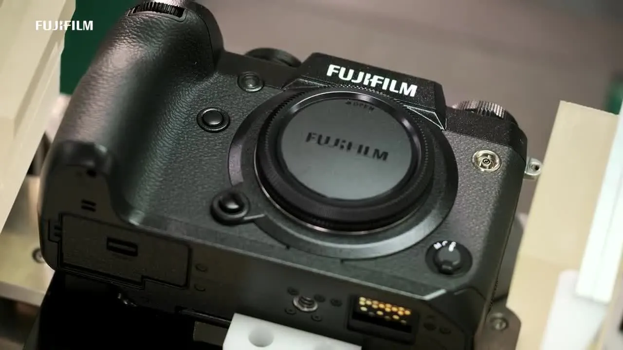 La mirrorless Fujifilm X-H1