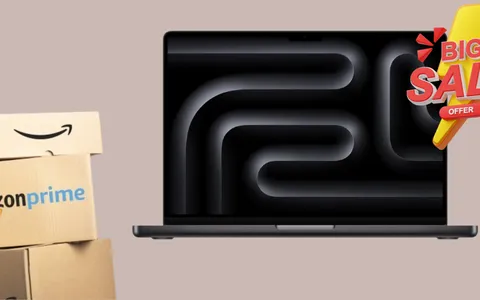 Apple MacBook Pro Portatile 2024 in svendita folle: oggi su Amazon risparmi 300€