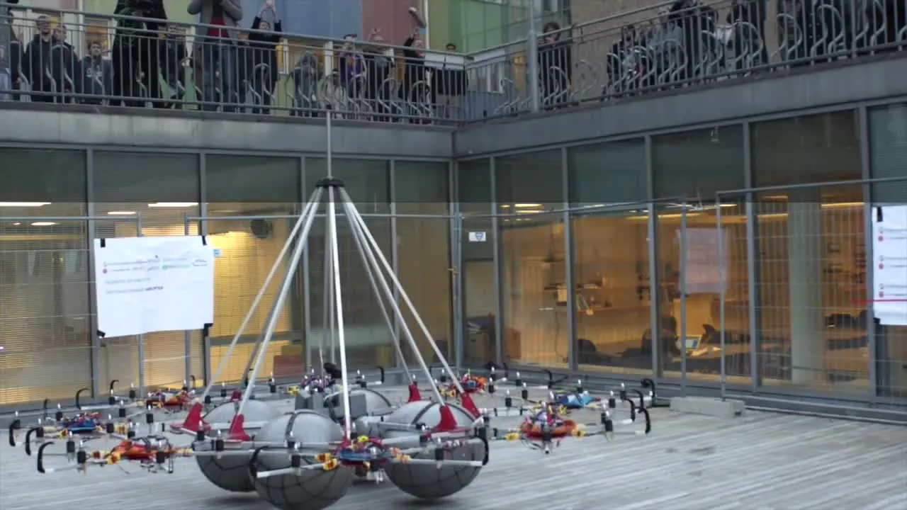 Il drone Megacopter solleva 61 Kg