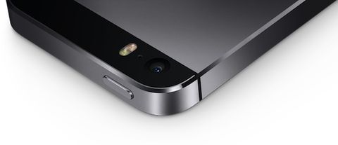 iPhone 5c, Apple taglia la produzione e spinge quella di iPhone 5s
