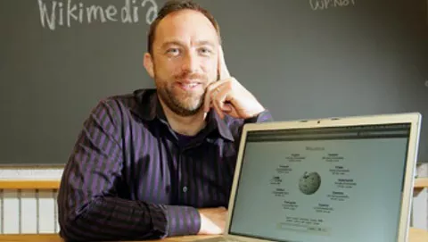 Wikipedia: Jimmy Wales contro le major