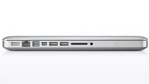 WWDC 2009:  sparisce l'ingresso digitale per il nuovo MacBook Pro da 13