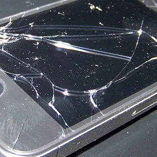 Apple brevetta la caduta anti-danno per iPhone